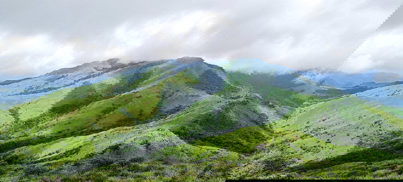 Manja Motte & Makaat Motte Peak Trek - Tour