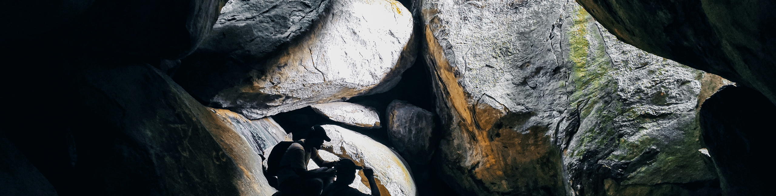 Antargange Morning Trek with Cave Exploration - Tour