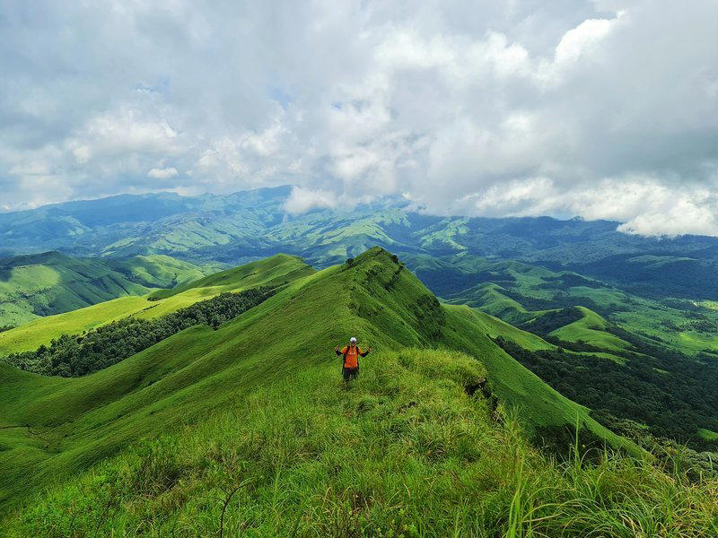 Gangadikal Trek, Chikmagalur - Tour