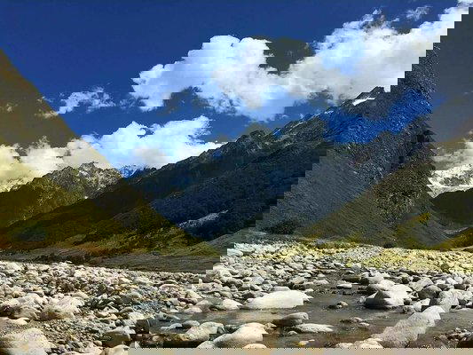 Satopanth Tal Trek - Tour